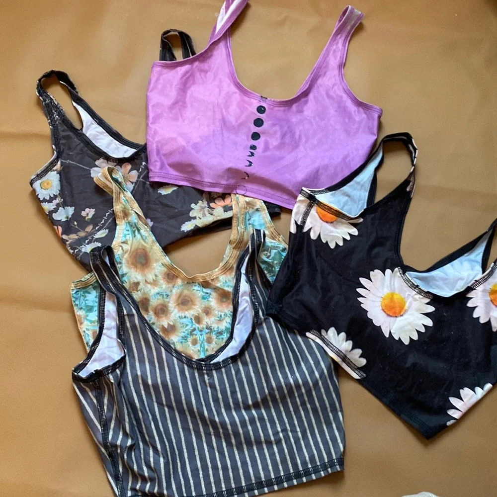 Teeki Tops - Picture 1 of 1